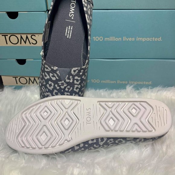 Womens Toms Grey Cheetah Alpargata size 9 - Picture 5 of 6